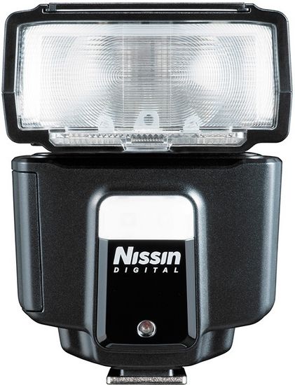 Nissin i40 four thirds (Olympus, Panasonic)  [85x61x85mm, 203g. (incl. Diffusor)]